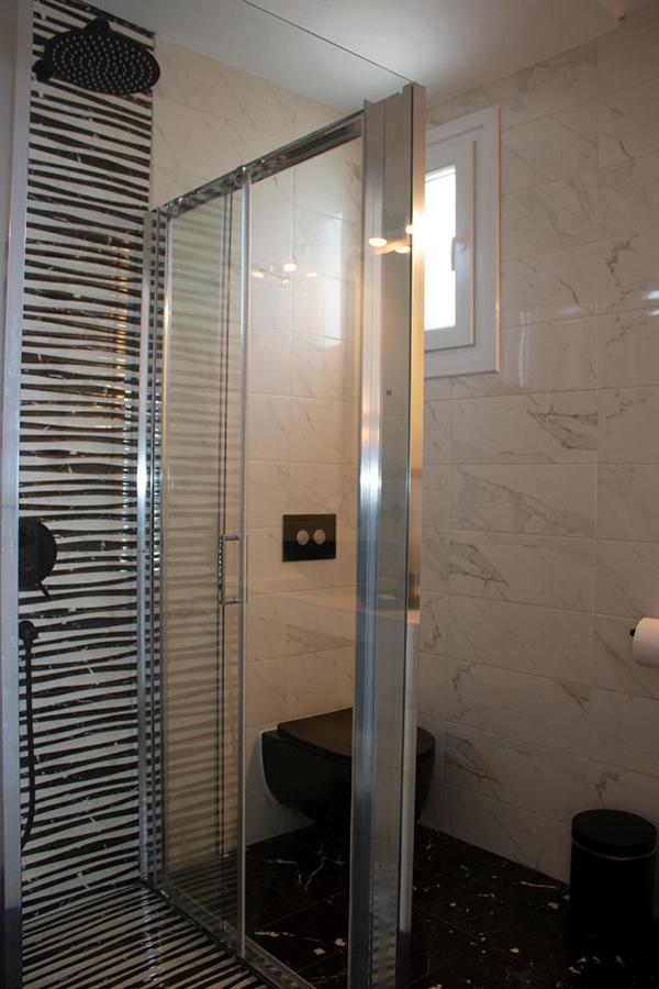 Agnadema Luxury Residences Schoinoussa Extérieur photo